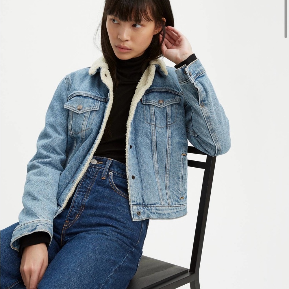 Levi's Original Sherpa Trucker Jacket, Size Small